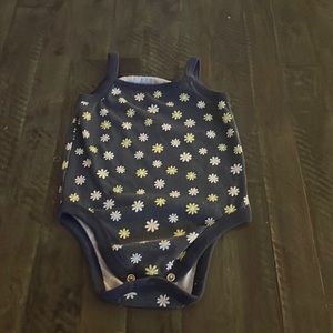 Flower onsie